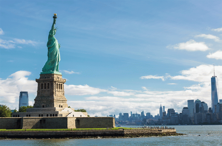 US extends entry land ban for unvaccinated travelers